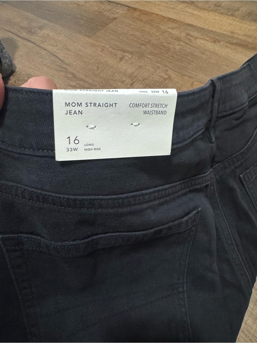 American Eagle Mom straight Jean